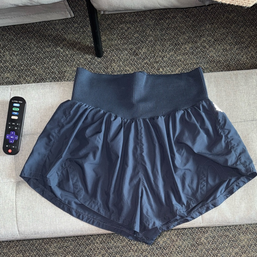 Carpe diem shorts in navy